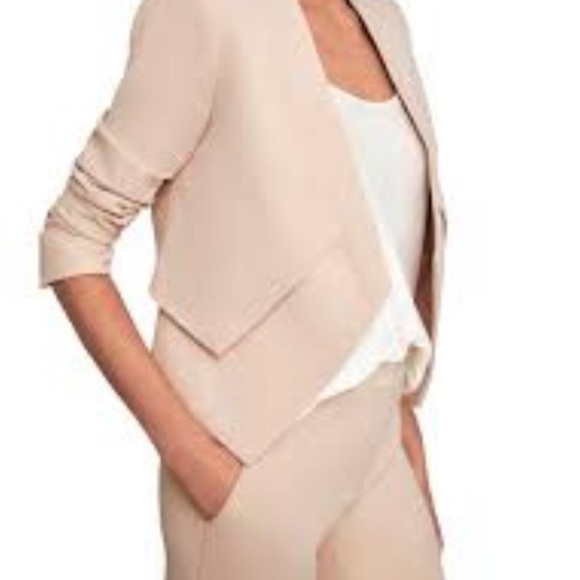 BCBG Blazer black cropped collarless. - Picture 8 of 10